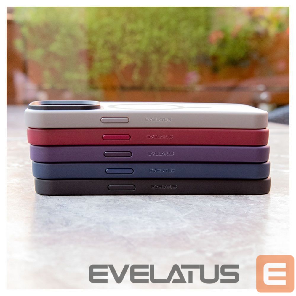 Back panel cover Evelatus Apple iPhone 15 Pro Hybird Case With Magsafe PC+TPU Silver