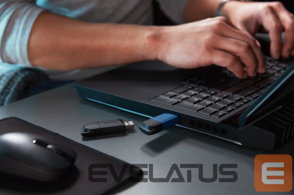 Storage devices Kingston KINGSTON 64GB DataTraveler Exodia M