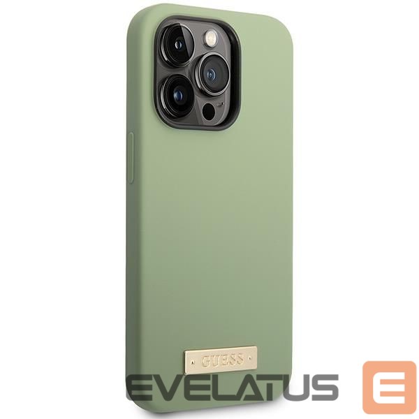 Back panel cover Guess Guess Silicone Logo Plate MagSafe case for iPhone 14 Pro Max - green