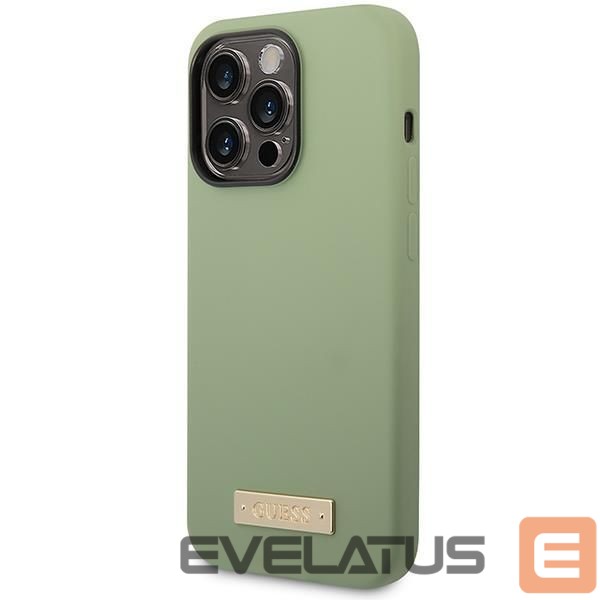 Back panel cover Guess Guess Silicone Logo Plate MagSafe case for iPhone 14 Pro Max - green
