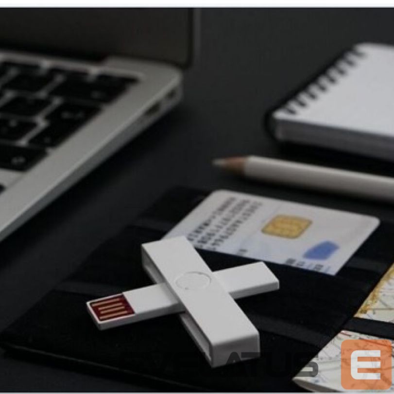 Converter PLUSS-ID +ID Smart Card Reader white, BLISTER