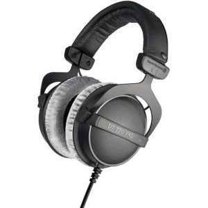 Wireless headphones Beyerdynamic  DT 770 PRO Black