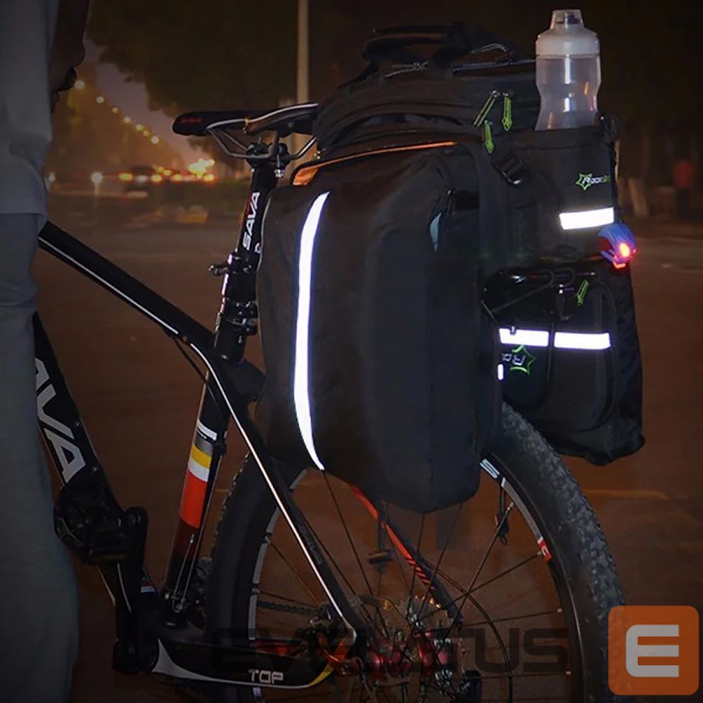 Bicycle accessory Rockbros Rockbros A6-03BK bicycle bag for trunk 35 l with fold-out pockets - black